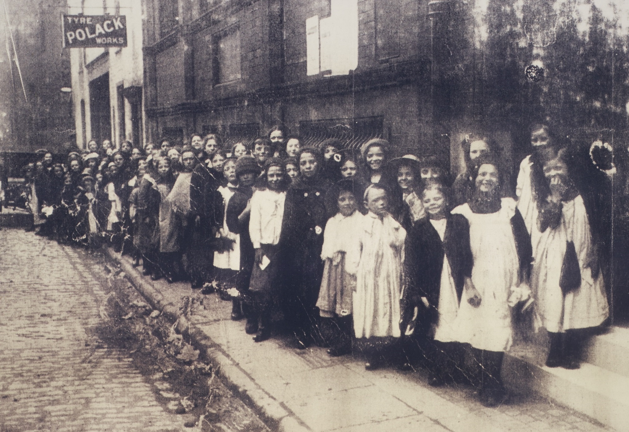 Girls queue at Wood Street Mission